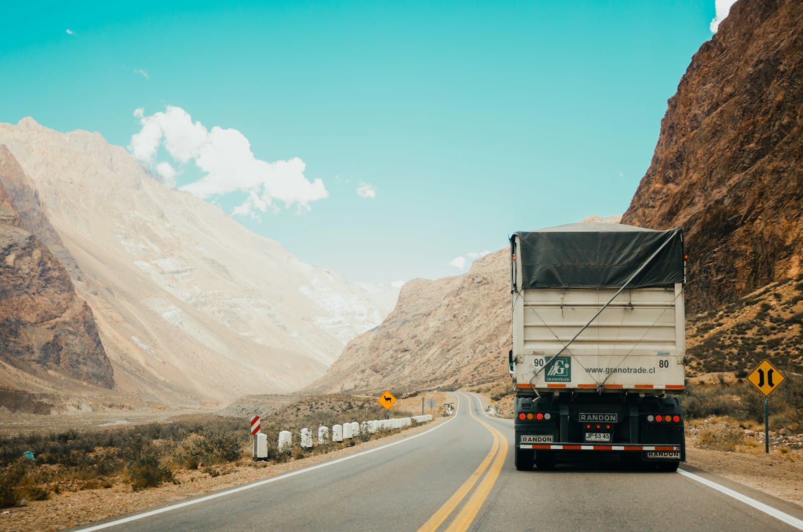 Truck on an international route